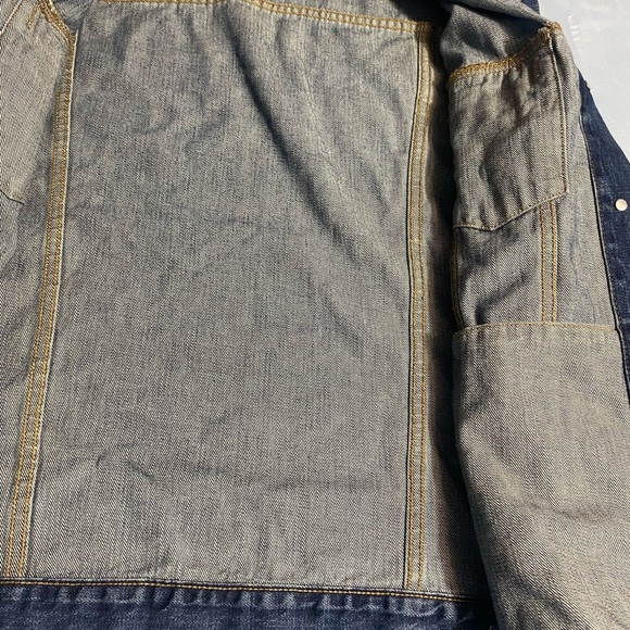 GAP 1969 Classic Blue Denim Jacket - Picture 9 of 13